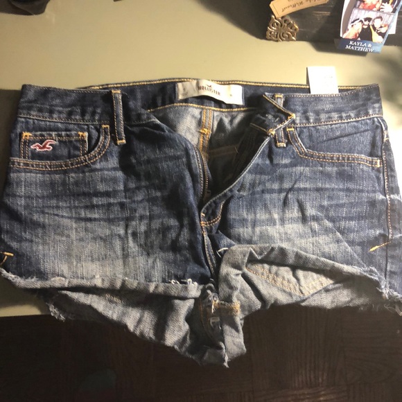 Hollister Pants - Jean shorts